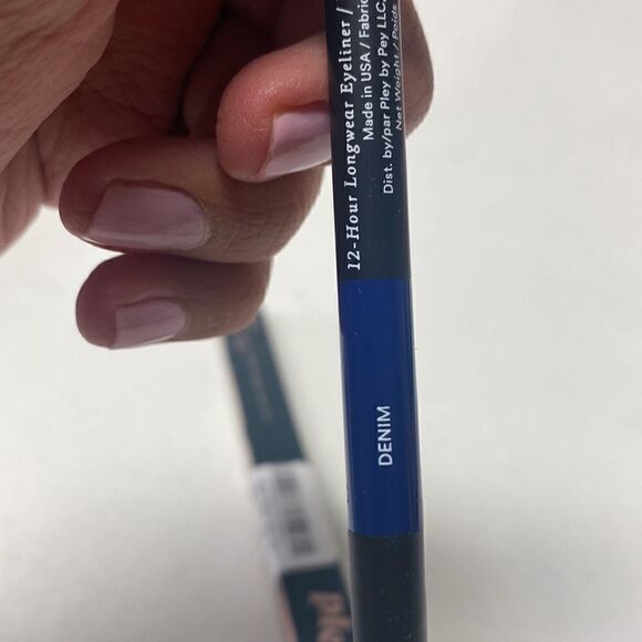 Pley Let It Linger 12 hr Longwear Eyeliner in Den New In Box - Picture 2 of 2